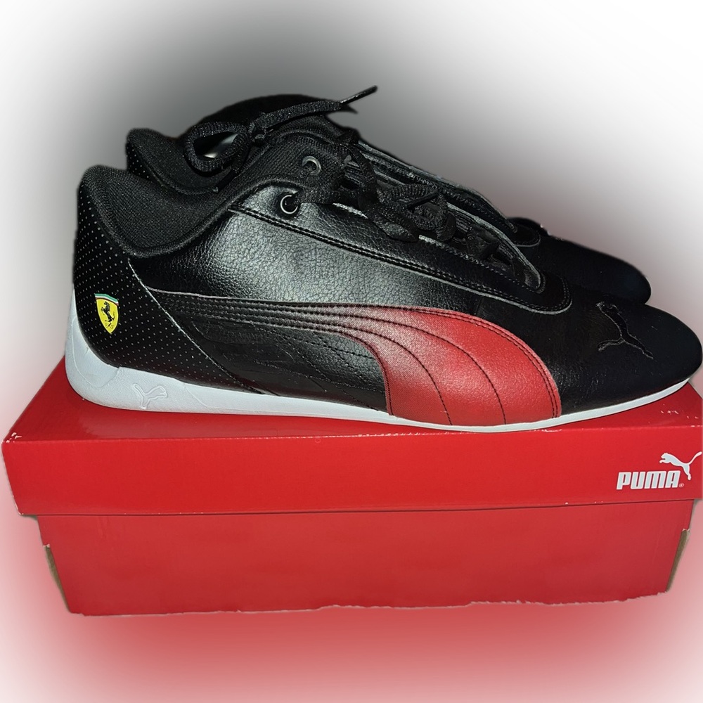 EUC Puma Ferrari R-Cat  Black and Red Motorsport Shoes Size 13 - Picture 4 of 5